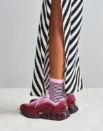 Изображение 4 Nike Air Max DN кроссовки повседневные розовые и бордовые с технологией Max Air