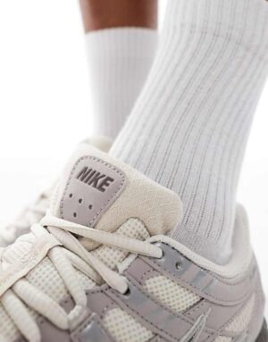 Nike P-6000 кроссовки мужские серые и бежевые повседневные для спорта и города