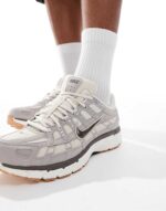 Изображение 5 Nike P-6000 кроссовки мужские серые и бежевые повседневные для спорта и города